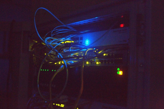 Introduction to community-based media platforms and tools